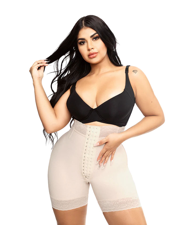 Short girdle that lifts buttocks (Ref. O-077)